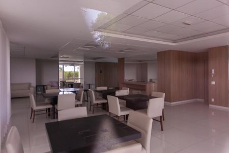 Apartamento para alugar com 103m², 2 quartos e 2 vagas Apartamento para alugar com 103m², 2 quartos e 2 vagasÁrea comum - Salão de festas
