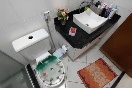 Apartamento à venda com 90m², 3 quartos e 1 vaga Apartamento à venda com 90m², 3 quartos e 1 vagaBanheiro Social