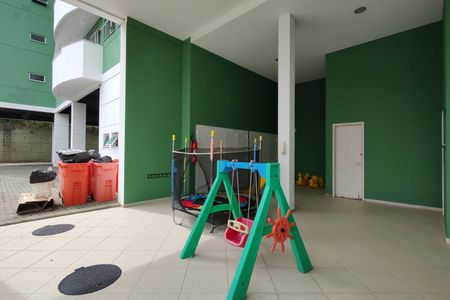 Apartamento à venda com 90m², 3 quartos e 1 vaga Apartamento à venda com 90m², 3 quartos e 1 vagaÁrea comum - Playground