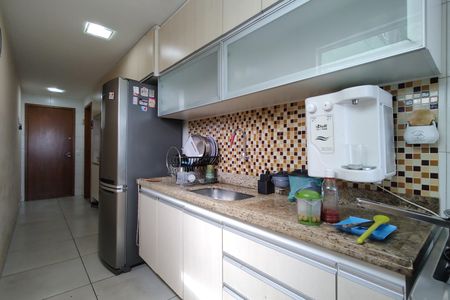 Apartamento à venda com 90m², 3 quartos e 1 vaga Apartamento à venda com 90m², 3 quartos e 1 vagaCozinha - Armários