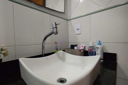 Apartamento à venda com 90m², 3 quartos e 1 vaga Apartamento à venda com 90m², 3 quartos e 1 vagaBanheiro Social