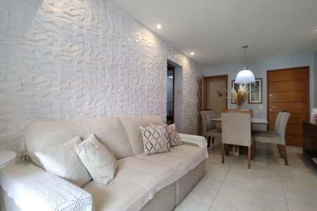 Apartamento à venda com 90m², 3 quartos e 1 vaga Apartamento à venda com 90m², 3 quartos e 1 vagaSala