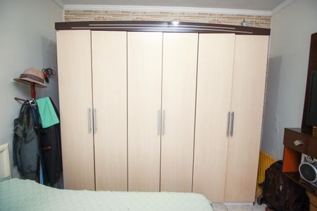 Casa à venda com 272m², 4 quartos e 2 vagas Casa à venda com 272m², 4 quartos e 2 vagasSuite 4