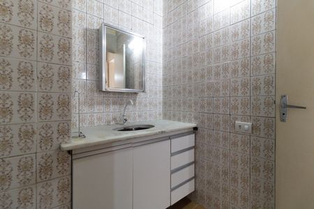 Apartamento à venda com 61m², 2 quartos e 1 vaga Apartamento à venda com 61m², 2 quartos e 1 vagaBanheiro