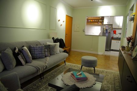 Apartamento à venda com 70m², 1 quarto e 1 vagaSala