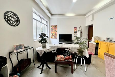 Apartamento à venda com 66m², 2 quartos e sem vaga Apartamento à venda com 66m², 2 quartos e sem vagaSala