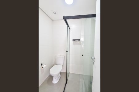 Banheiro de apartamento para alugar com 1 quarto, 29m² em Vila Mariana, São Paulo