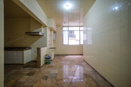 Apartamento à venda com 204m², 3 quartos e 2 vagasÁrea de Serviço