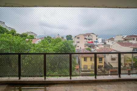 Apartamento à venda com 204m², 3 quartos e 2 vagasQuarto 3 Vista