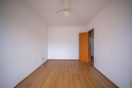 Apartamento à venda com 204m², 3 quartos e 2 vagasQuarto 2