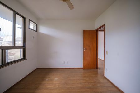Apartamento à venda com 204m², 3 quartos e 2 vagasQuarto 3
