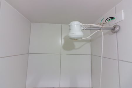 Banheiro de kitnet/studio à venda com 1 quarto, 24m² em Bonfim, Osasco