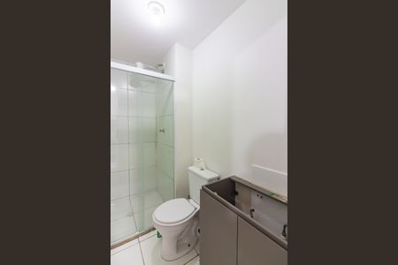 Banheiro de kitnet/studio à venda com 1 quarto, 24m² em Bonfim, Osasco