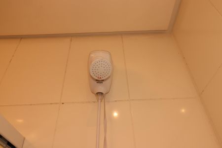 Apartamento à venda com 76m², 3 quartos e 2 vagasBanheiro Social - Chuveiro