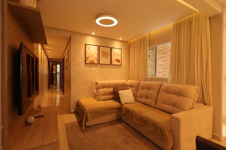 Sala de apartamento à venda com 3 quartos, 76m² em Vila Vitória, Santo André