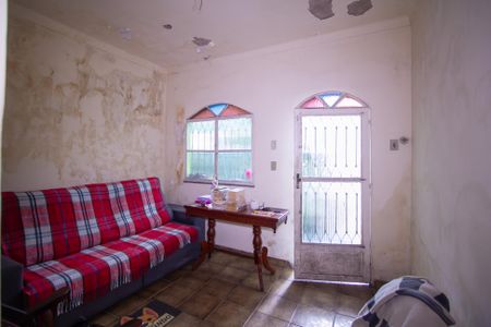 Sala de casa para alugar com 4 quartos, 113m² em Estrela do Norte, São Gonçalo