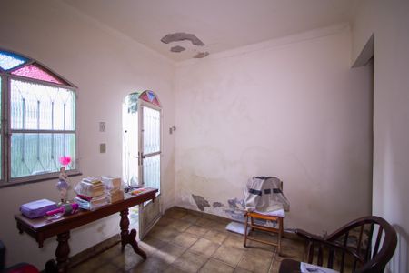 Sala de casa para alugar com 4 quartos, 113m² em Estrela do Norte, São Gonçalo