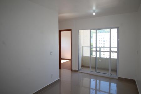 Sala de apartamento para alugar com 2 quartos, 44m² em Morro Santana, Porto Alegre