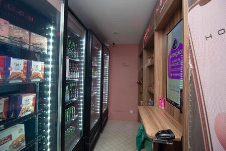 Apartamento para alugar com 50m², 2 quartos e 1 vaga Apartamento para alugar com 50m², 2 quartos e 1 vagaMercado