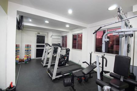 Apartamento para alugar com 50m², 2 quartos e 1 vaga Apartamento para alugar com 50m², 2 quartos e 1 vagaÁrea comum - Academia