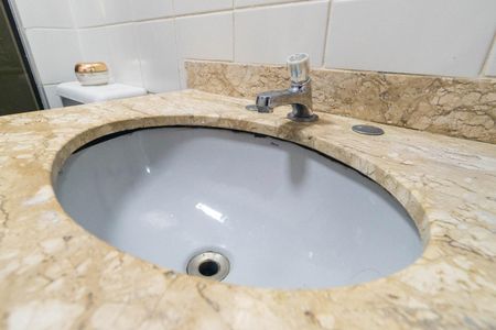 Apartamento para alugar com 202m², 2 quartos e 3 vagasBanheiro Social