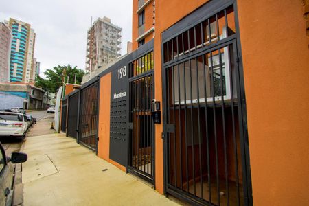 Apartamento para alugar com 55m², 2 quartos e 1 vaga Apartamento para alugar com 55m², 2 quartos e 1 vagaFachada