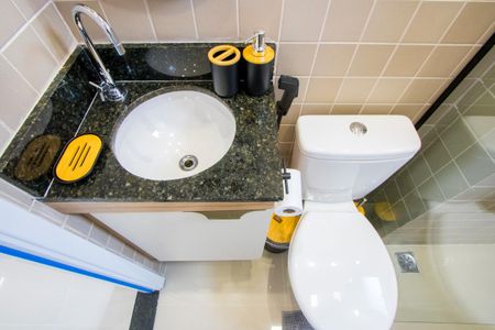 Apartamento para alugar com 55m², 2 quartos e 1 vaga Apartamento para alugar com 55m², 2 quartos e 1 vagaBanheiro