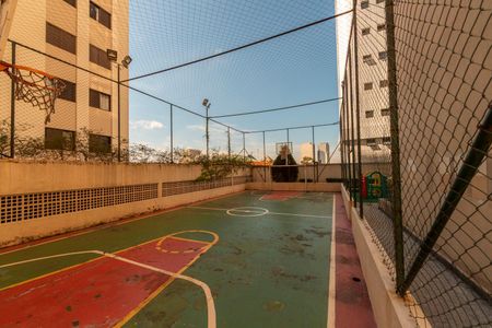 Apartamento à venda com 70m², 1 quarto e 1 vaga Apartamento à venda com 70m², 1 quarto e 1 vagaQuadra Esportiva