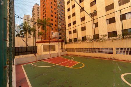 Apartamento à venda com 70m², 1 quarto e 1 vaga Apartamento à venda com 70m², 1 quarto e 1 vagaQuadra Esportiva
