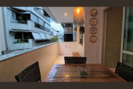 Apartamento para alugar com 83m², 3 quartos e 2 vagasVaranda