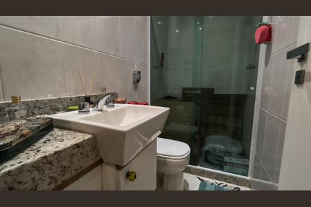 Apartamento para alugar com 83m², 3 quartos e 2 vagasBanheiro Social 