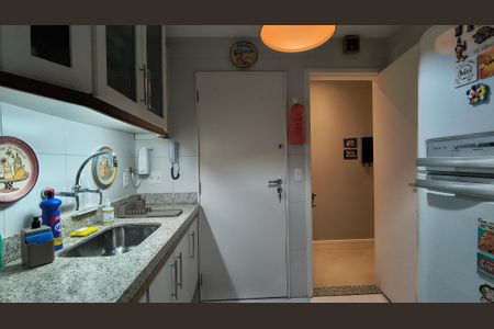 Apartamento para alugar com 83m², 3 quartos e 2 vagasCozinha e Área de Serviço 