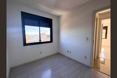 Quarto 1 de apartamento para alugar com 2 quartos, 62m² em Jardim do Salso, Porto Alegre