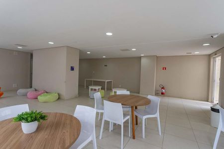 Apartamento à venda com 49m², 2 quartos e 1 vagaÁrea comum - Salão de festas