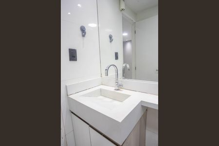 Apartamento à venda com 49m², 2 quartos e 1 vagaBanheiro 
