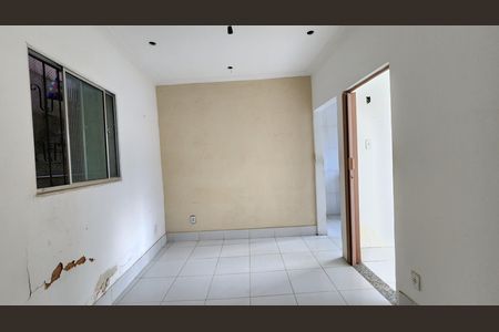 Sala  de casa para alugar com 1 quarto, 66m² em Garcia, Salvador