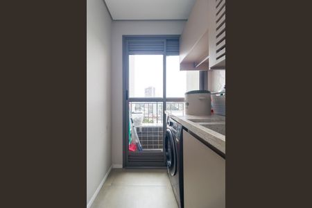 Apartamento à venda com 71m², 3 quartos e 1 vagaÁrea de Serviço
