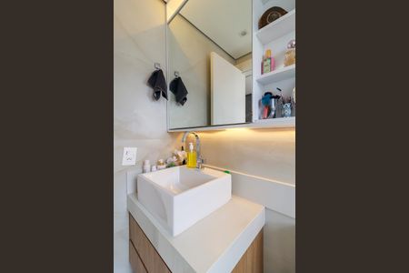Apartamento à venda com 71m², 3 quartos e 1 vagaBanheiro da Suíte