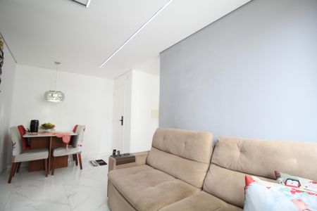 Sala de apartamento para alugar com 2 quartos, 43m² em Jardim Paris, São Paulo