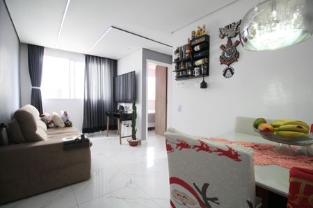 Sala de apartamento para alugar com 2 quartos, 43m² em Jardim Paris, São Paulo