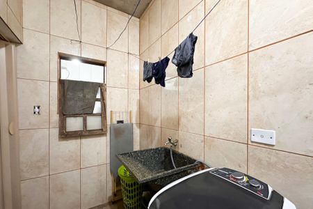 Casa à venda com 250m², 4 quartos e 3 vagasÁrea de Serviço - Casa 2 