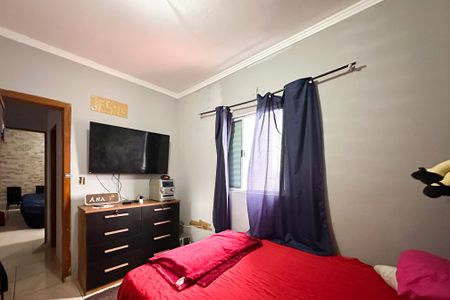 Casa à venda com 250m², 4 quartos e 3 vagasQuarto - Casa 2