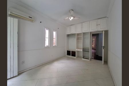 Casa para alugar com 261m², 4 quartos e 2 vagasQuarto 2