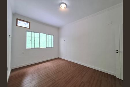 Casa para alugar com 261m², 4 quartos e 2 vagasQuarto 1