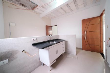 Sala/Cozinha de casa para alugar com 1 quarto, 120m² em Jardim Fernandes, São Paulo