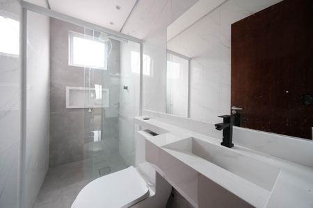 Banheiro de casa para alugar com 1 quarto, 120m² em Jardim Fernandes, São Paulo