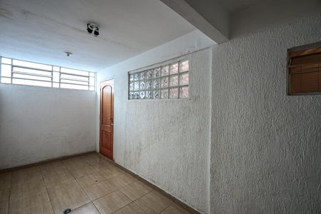 Casa à venda com 90m², 2 quartos e 1 vagaSalão 