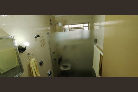 Casa para alugar com 300m², 3 quartos e 4 vagasBanheiro