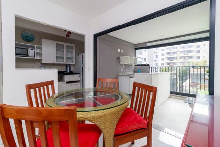 Sala de apartamento para alugar com 3 quartos, 92m² em Jardim das Acacias, São Paulo