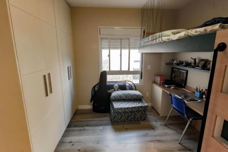 Apartamento à venda com 129m², 3 quartos e 3 vagas Apartamento à venda com 129m², 3 quartos e 3 vagasSuíte 2 - armários